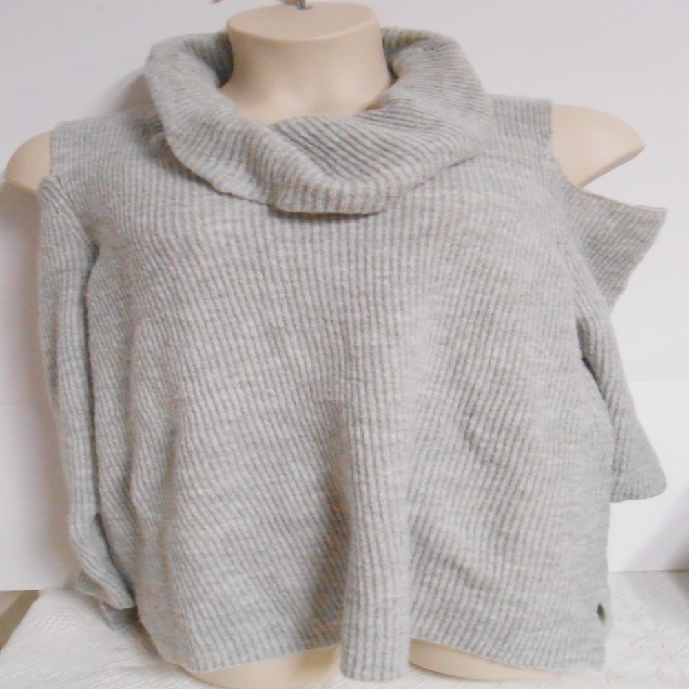 Lane Bryant Size 18 20 Cold Shoulder Sweater gray